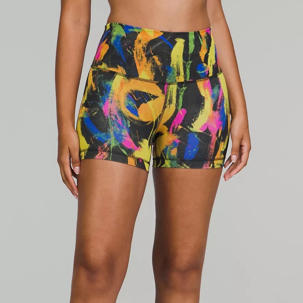 Lululemon Wunder Train High-Rise Short 4" in Undertone Black Multi
